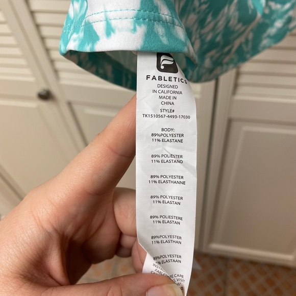 Fabletics Zion Tank with Built in Bra Small/6 BRAND NEW - Picture 10 of 10